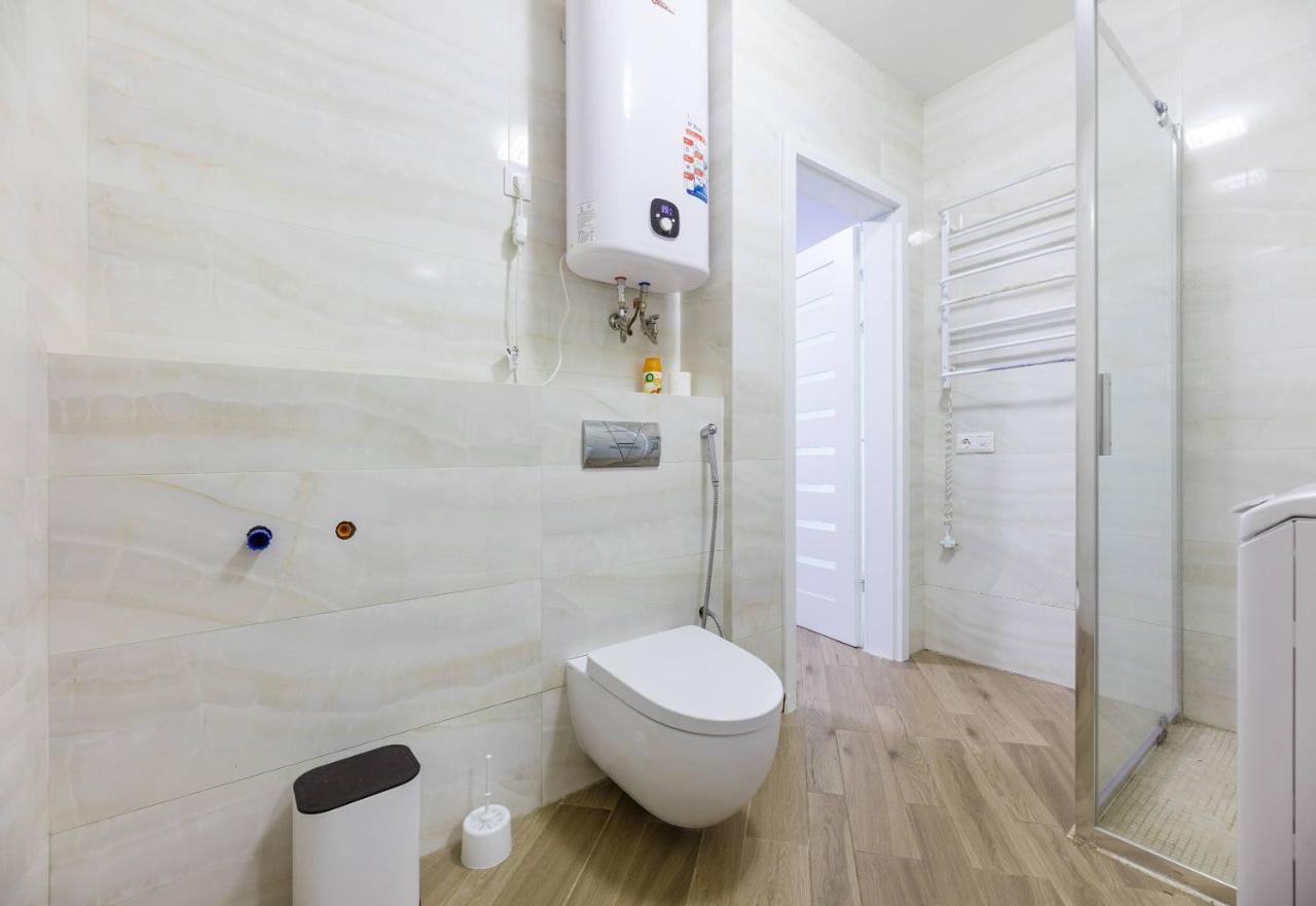 Apartament Квартира У Будинку З Власним Бомбосховищем Біля Жд Вокзалу 50 М2 Kijów Zewnętrze zdjęcie